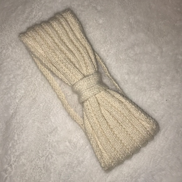 ❄️2 FOR $20❄️ Indigo Fuzzy Winter Headband - Picture 1 of 4